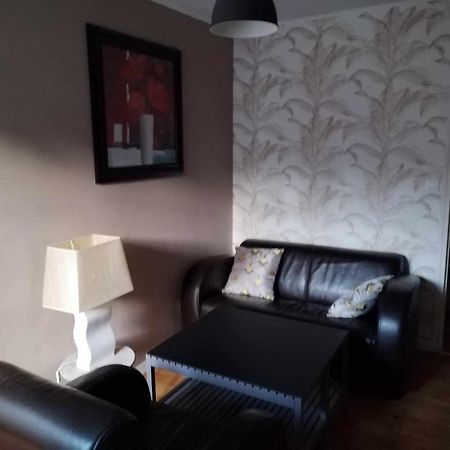 Chambre D'Hote Familiale De La Maison Bleue Lanvallay Ngoại thất bức ảnh