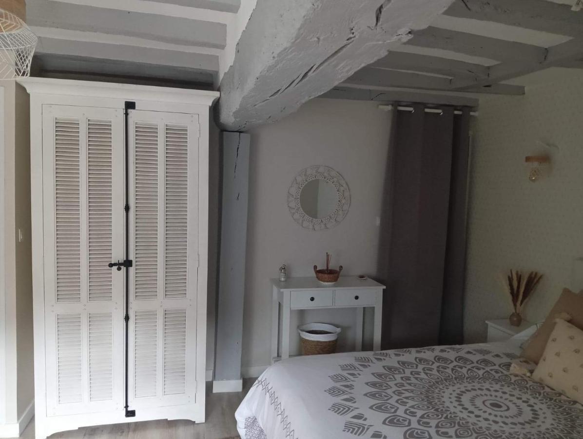Chambre D'Hote Familiale De La Maison Bleue Lanvallay Ngoại thất bức ảnh
